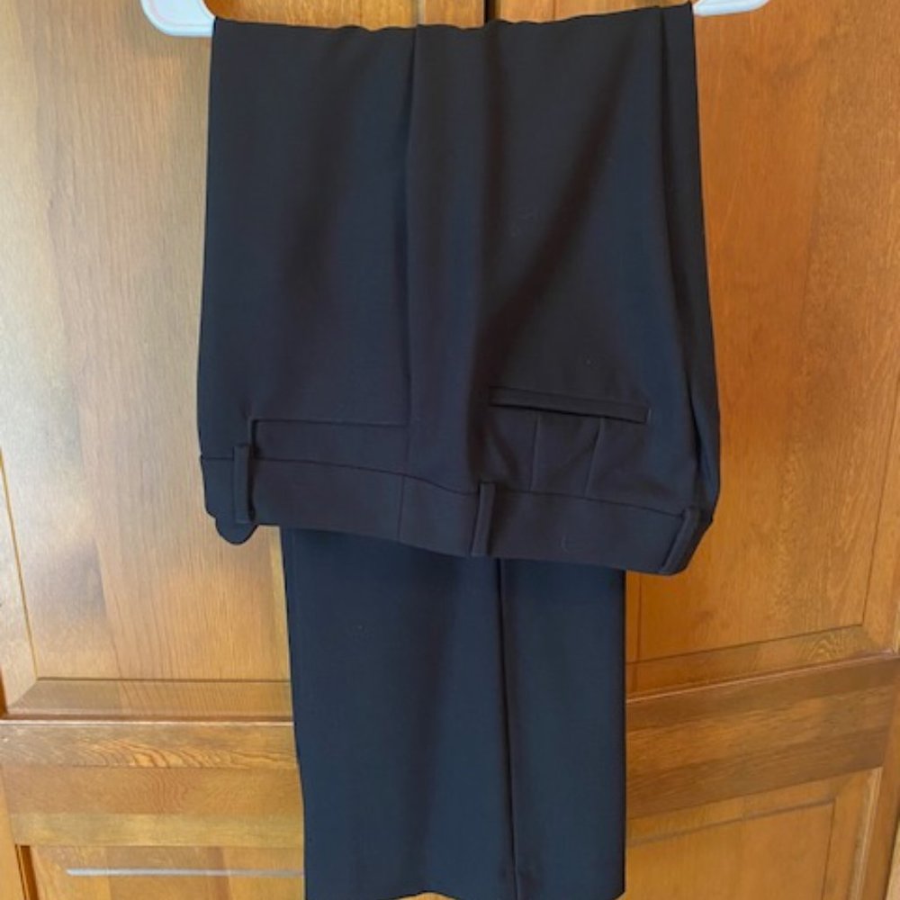 Loft Formal Style Womens High Waisted Pants Trousers In black color Size 4